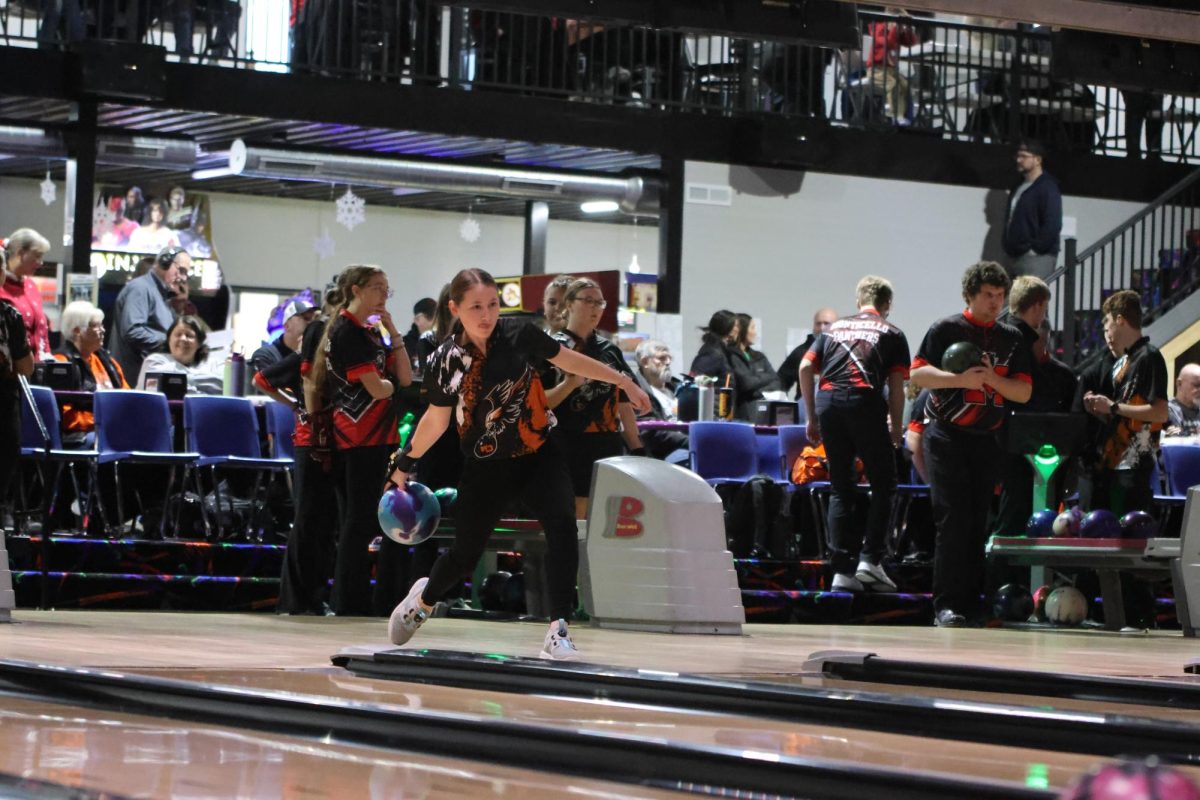Addisyn Kintlze prepares for a meet. Kintzle's best series is a 418.